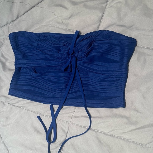 Blue Strapless Ruched Top - Picture 2 of 3